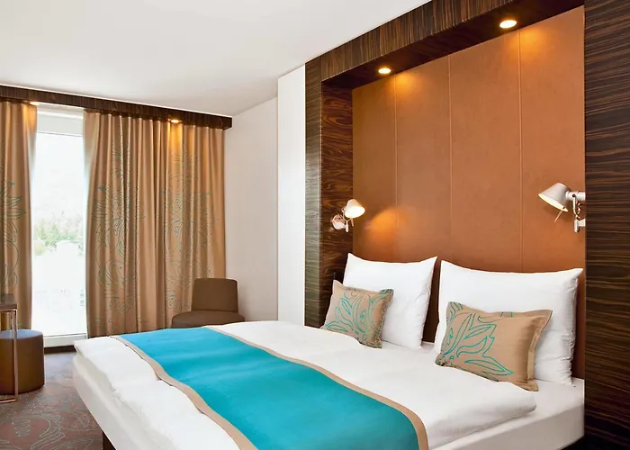 One Frankfurt-east Side Hotel 3*